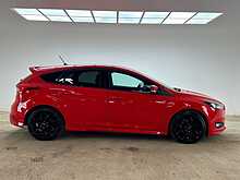 Ford Focus T EcoBoost ST-Line 