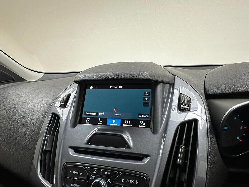 Ford 1.5 TDCi 200 Limited Panel Van 5dr Diesel Manual L1 H1 (119 g/km, 118 bhp)