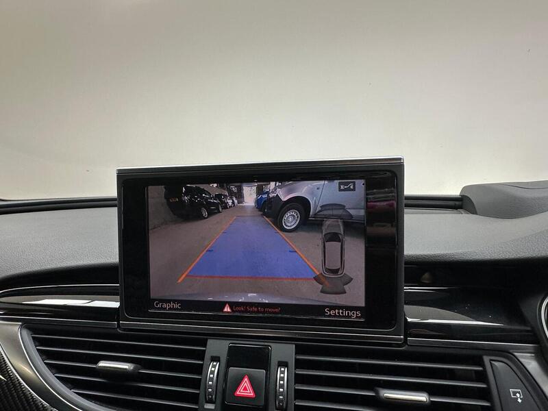 Audi 4.0 TFSI V8 Performance Estate 5dr Petrol Tiptronic quattro Euro 6 (s/s) (605 ps)