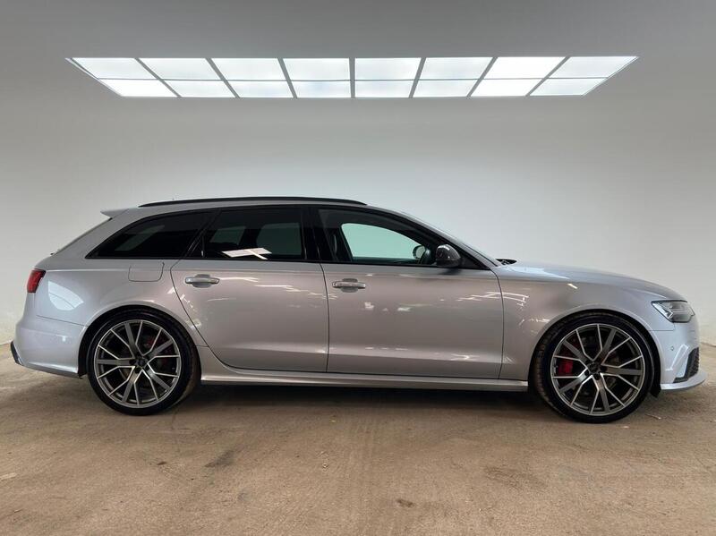 Audi 4.0 TFSI V8 Performance Estate 5dr Petrol Tiptronic quattro Euro 6 (s/s) (605 ps)