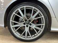 Audi RS6 Avant TFSI V8 Performance 