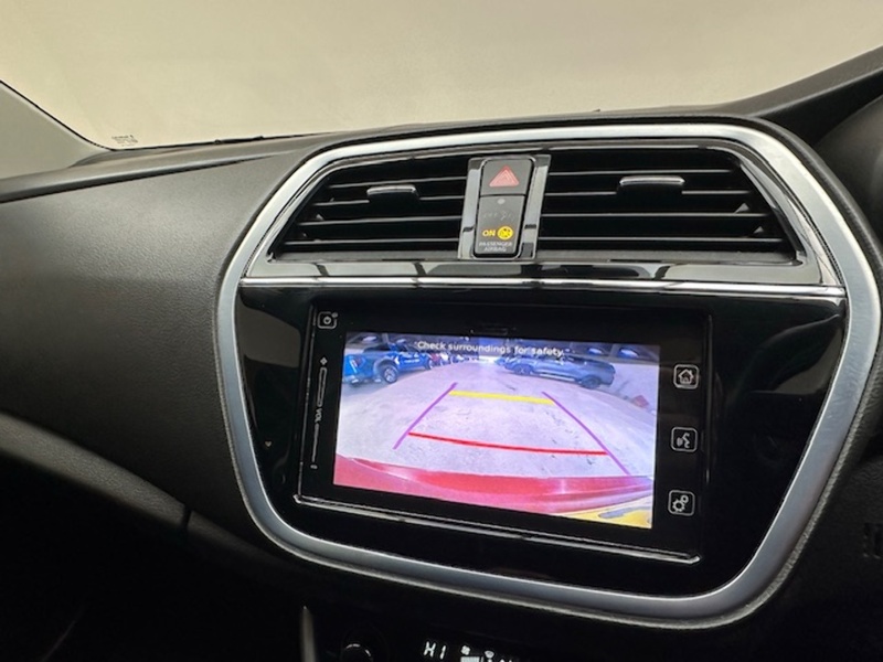 Suzuki 1.0 Boosterjet SZ-T SUV 5dr Petrol Manual Euro 6 (111 ps)