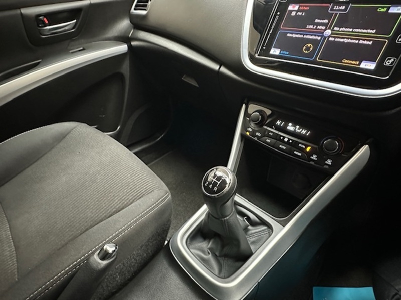 Suzuki 1.0 Boosterjet SZ-T SUV 5dr Petrol Manual Euro 6 (111 ps)