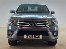 Toyota Hilux D-4D Invincible 