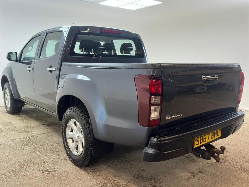 Isuzu 1.9 TD Eiger Pickup Double Cab 4dr Diesel Manual 4WD Euro 6 (164 ps)