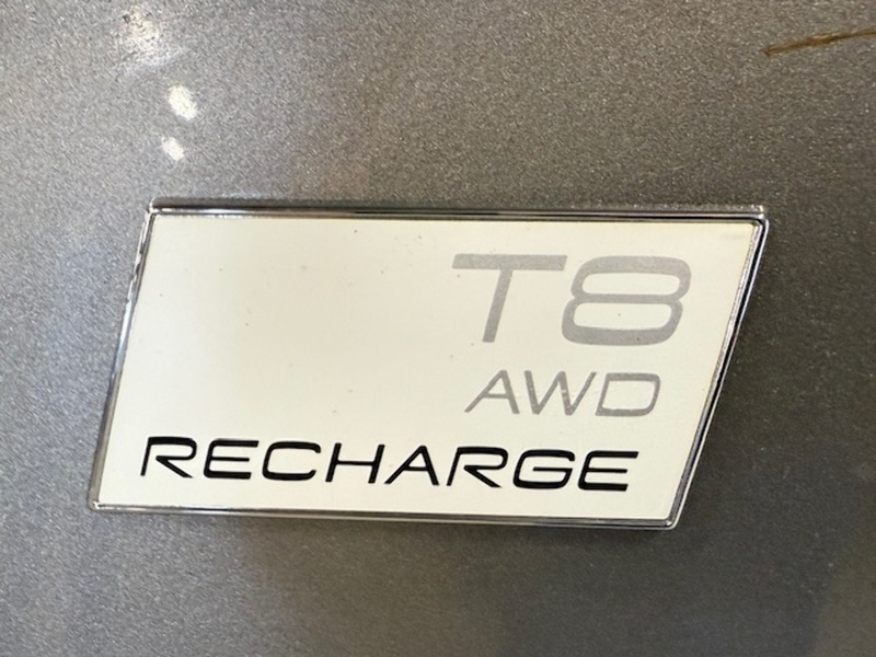 Volvo 2.0h T8 Twin Engine Recharge 11.6kWh R-Design SUV 5dr Petrol Plug-in Hybrid Auto 4WD Euro 6 (s/s) (390 ps)