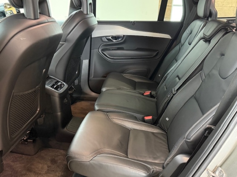 Volvo 2.0h T8 Twin Engine Recharge 11.6kWh R-Design SUV 5dr Petrol Plug-in Hybrid Auto 4WD Euro 6 (s/s) (390 ps)