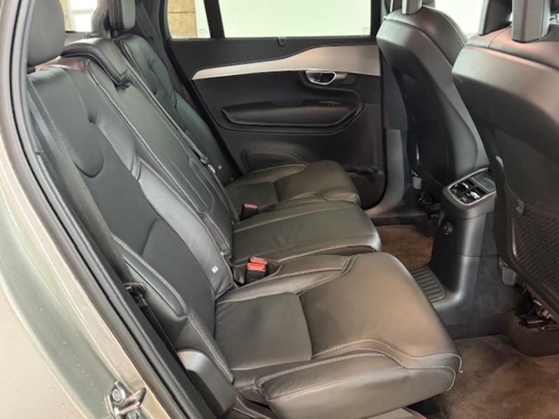 Volvo 2.0h T8 Twin Engine Recharge 11.6kWh R-Design SUV 5dr Petrol Plug-in Hybrid Auto 4WD Euro 6 (s/s) (390 ps)