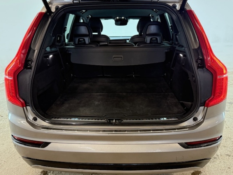 Volvo 2.0h T8 Twin Engine Recharge 11.6kWh R-Design SUV 5dr Petrol Plug-in Hybrid Auto 4WD Euro 6 (s/s) (390 ps)