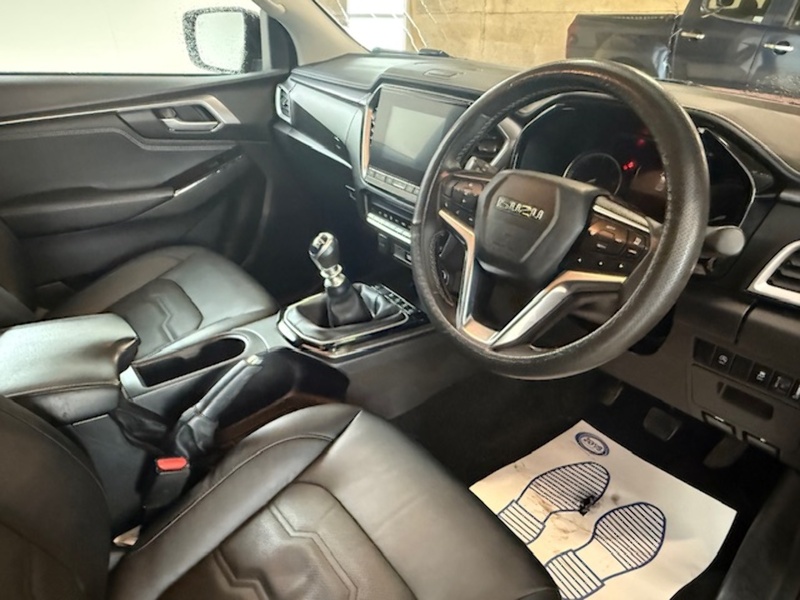 Isuzu 1.9 TD DL40 Pickup Double Cab 4dr Diesel Manual 4WD Euro 6 (s/s) (164 ps)