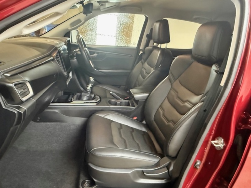 Isuzu 1.9 TD DL40 Pickup Double Cab 4dr Diesel Manual 4WD Euro 6 (s/s) (164 ps)