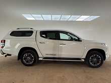 Mitsubishi L200 DI-D DC Warrior 