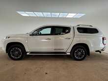 Mitsubishi L200 DI-D DC Warrior 