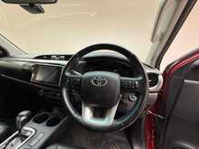 Toyota Hilux D-4D Invincible X 