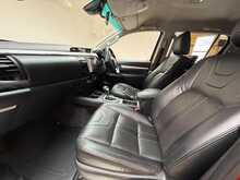 Toyota Hilux D-4D Invincible X 