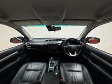 Toyota Hilux D-4D Invincible X 