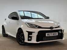 Toyota Yaris T GR Circuit 