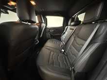 Isuzu D-Max TD V-Cross Steel Edition 