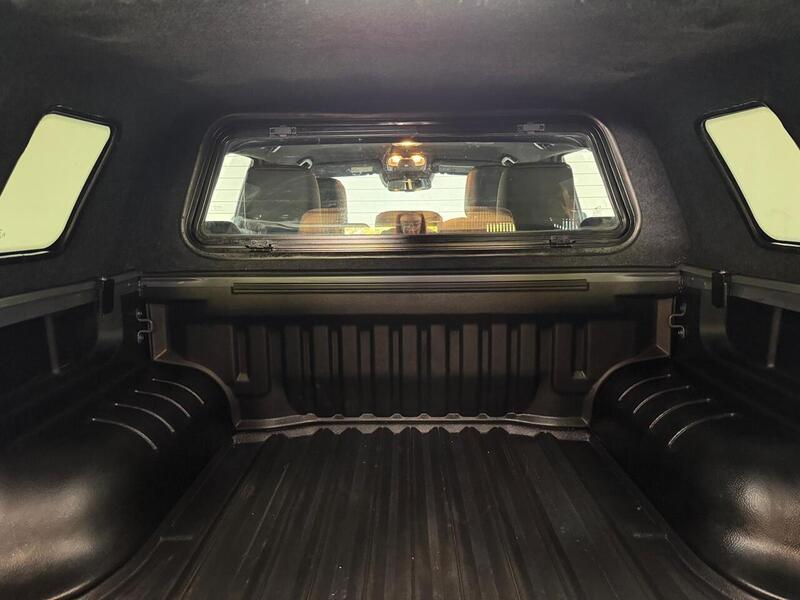 Isuzu 1.9 TD V-Cross Steel Edition Pickup Double Cab 4dr Diesel Auto 4WD Euro 6 (s/s) (164 ps)