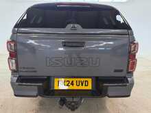 Isuzu D-Max TD V-Cross Steel Edition 