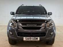 Isuzu D-Max TD Blade 