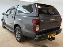 Isuzu D-Max TD Blade 