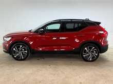 Volvo XC40 T4 R-Design Pro 