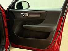 Volvo XC40 T4 R-Design Pro 