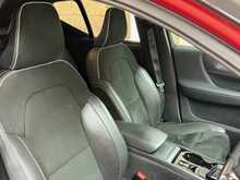 Volvo XC40 T4 R-Design Pro 