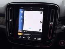 Volvo XC40 T4 R-Design Pro 