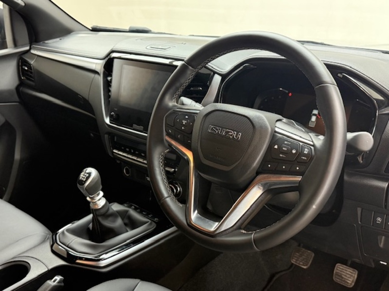 Isuzu  Pickup 1.9 Manual Diesel