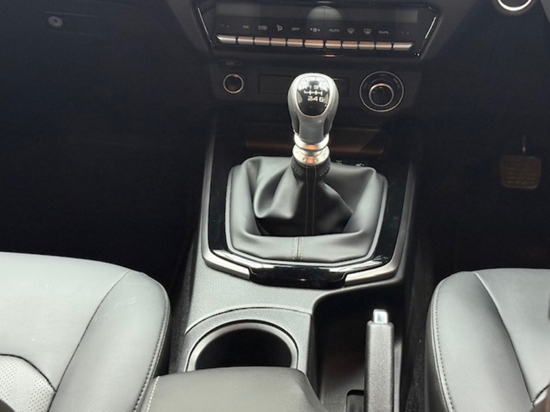 Isuzu  Pickup 1.9 Manual Diesel