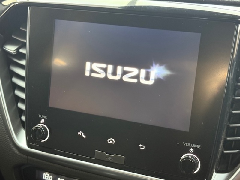 Isuzu  Pickup 1.9 Manual Diesel