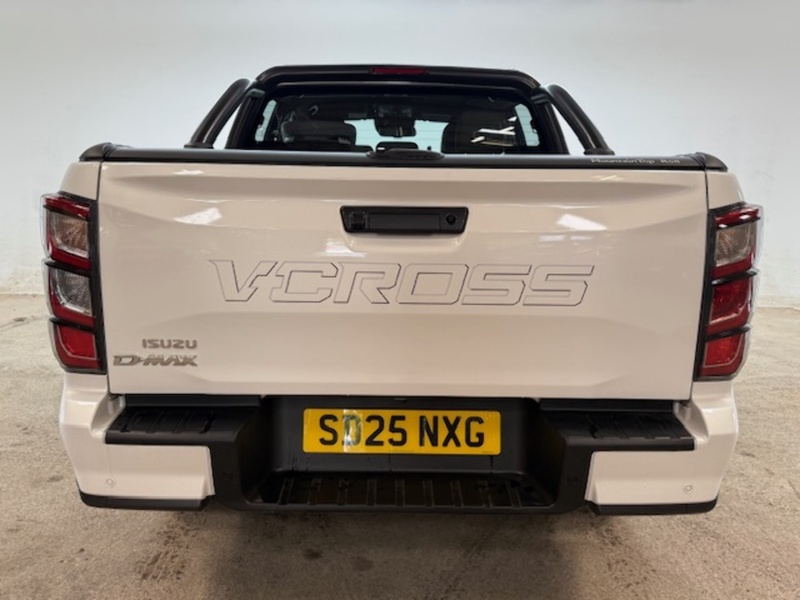 Isuzu 1.9 TD V-Cross Pickup Double Cab 4dr Diesel Auto 4WD Euro 6 (s/s) (164 ps)
