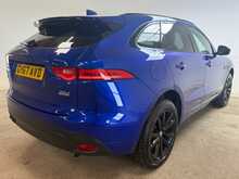 Jaguar F-PACE D180 R-Sport 