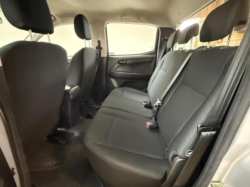 Isuzu 2.5 TD Pickup 4dr Diesel Manual 4x4 (192 g/km, 161 bhp)