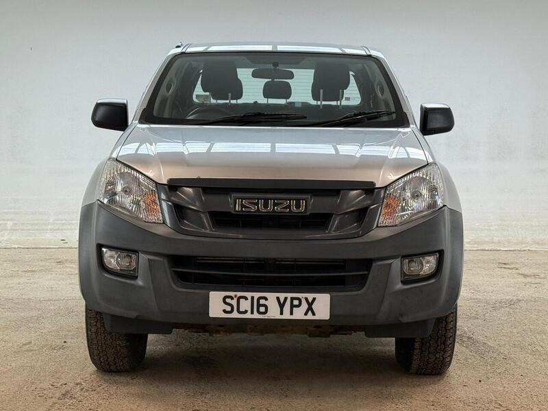 Isuzu 2.5 TD Pickup 4dr Diesel Manual 4x4 (192 g/km, 161 bhp)