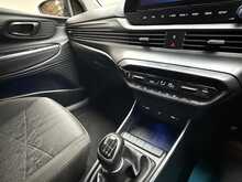 Hyundai BAYON T-GDi MHEV Premium 