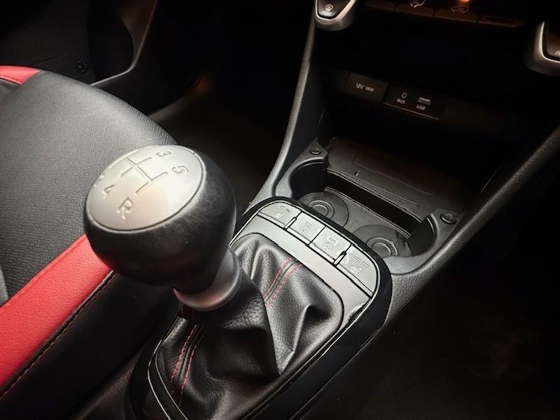 Kia 1.25 GT-Line S Hatchback 5dr Petrol Manual Euro 6 (s/s) (83 bhp)