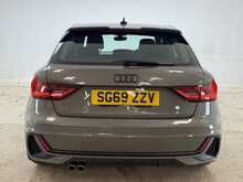Audi A1 TFSI S line Competition 