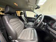 Volkswagen Amarok TDI V6 Highline 