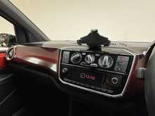 Volkswagen up! TSI GTI 