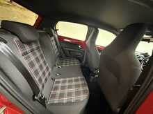 Volkswagen up! TSI GTI 