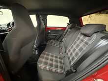 Volkswagen up! TSI GTI 