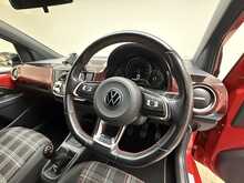 Volkswagen up! TSI GTI 