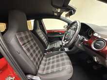 Volkswagen up! TSI GTI 