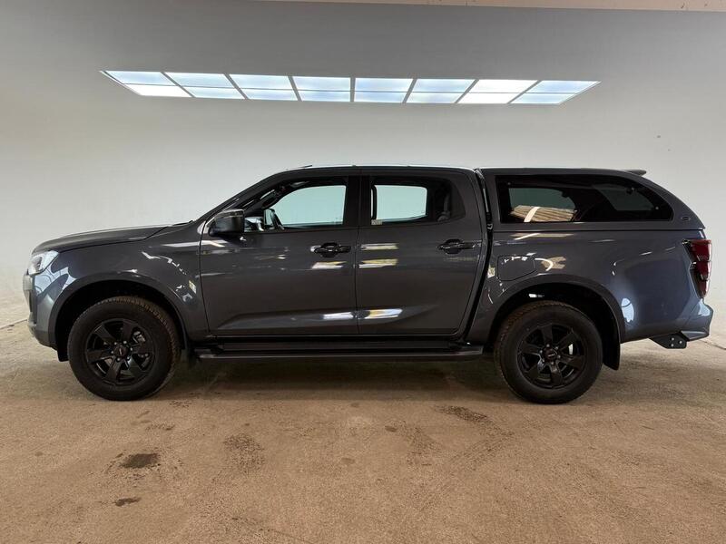 Isuzu 1.9 TD V-Cross Pickup Double Cab 4dr Diesel Auto 4WD Euro 6 (s/s) (164 ps)