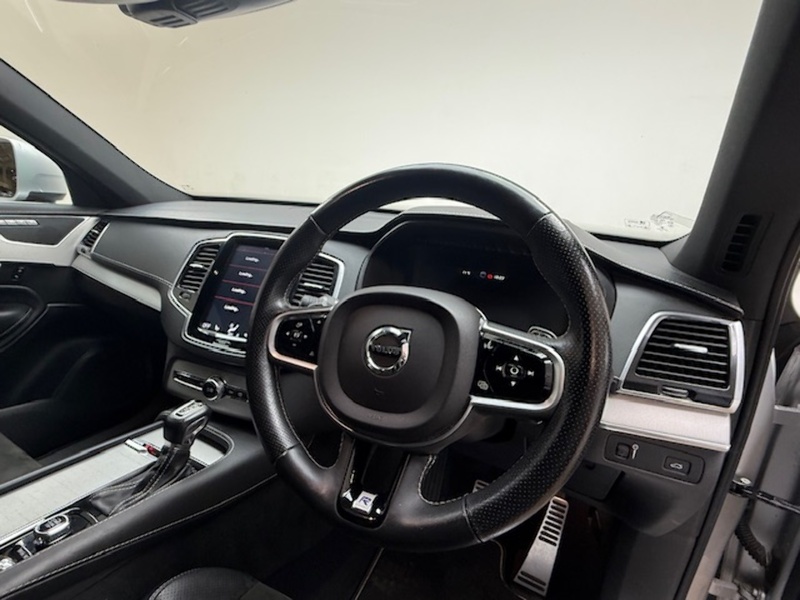 Volvo 2.0 T5 R-Design Pro SUV 5dr Petrol Auto 4WD Euro 6 (s/s) (250 ps)