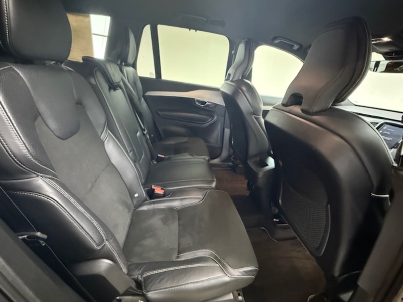 Volvo 2.0 T5 R-Design Pro SUV 5dr Petrol Auto 4WD Euro 6 (s/s) (250 ps)