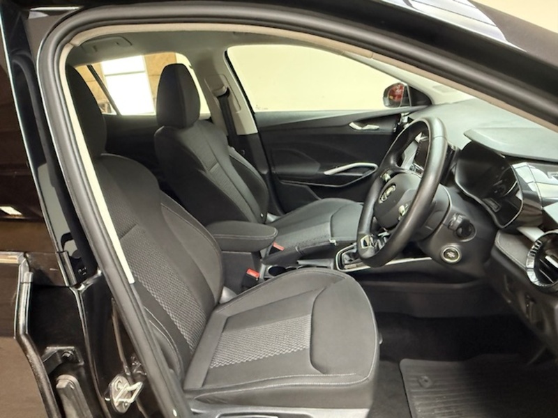 Skoda 1.0 TSI SE L Hatchback 5dr Petrol DSG Euro 6 (s/s) (110 ps)